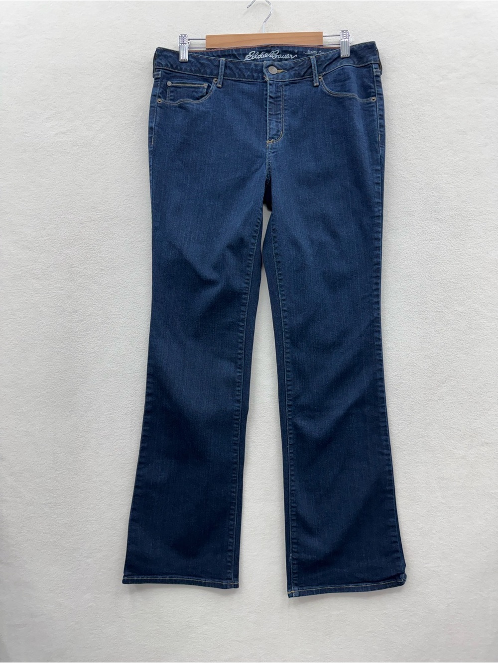 Eddie Bauer Women’s 12 Dark Blue Denim Slightly Curvy Boot Cut Jeans
